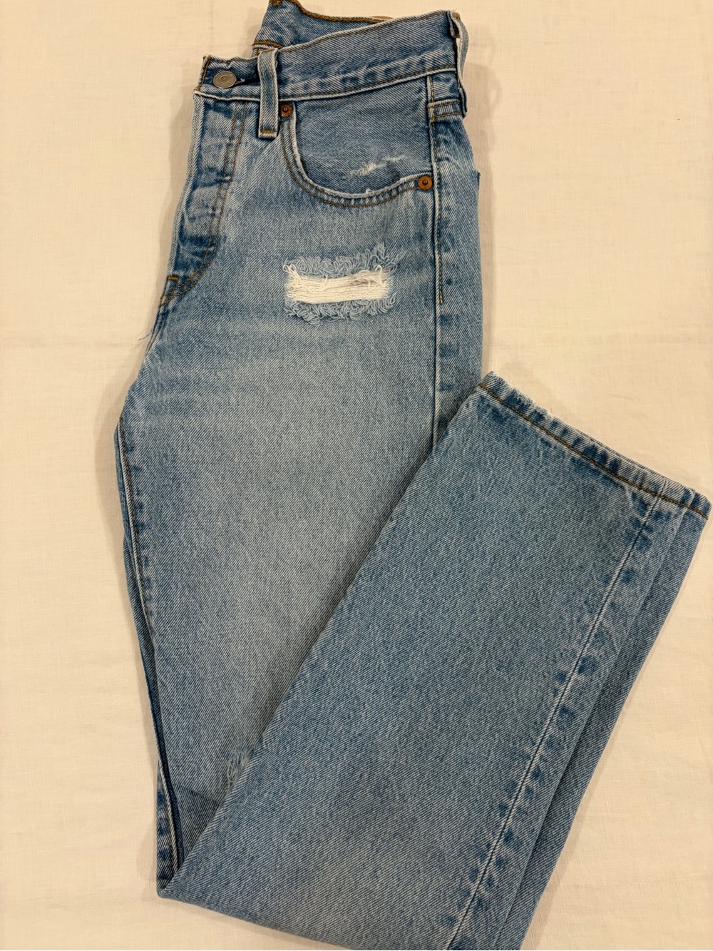 Women’s Levi’s 501 Ripped Jeans